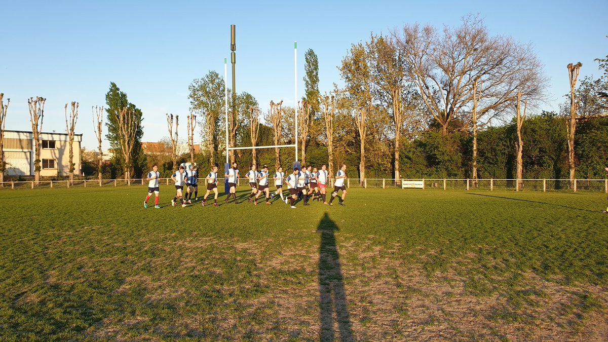 crab_rugby's tweet photo. Match day. Warm-up. #challengeTAS https://t.co/tBg9SU5nIl