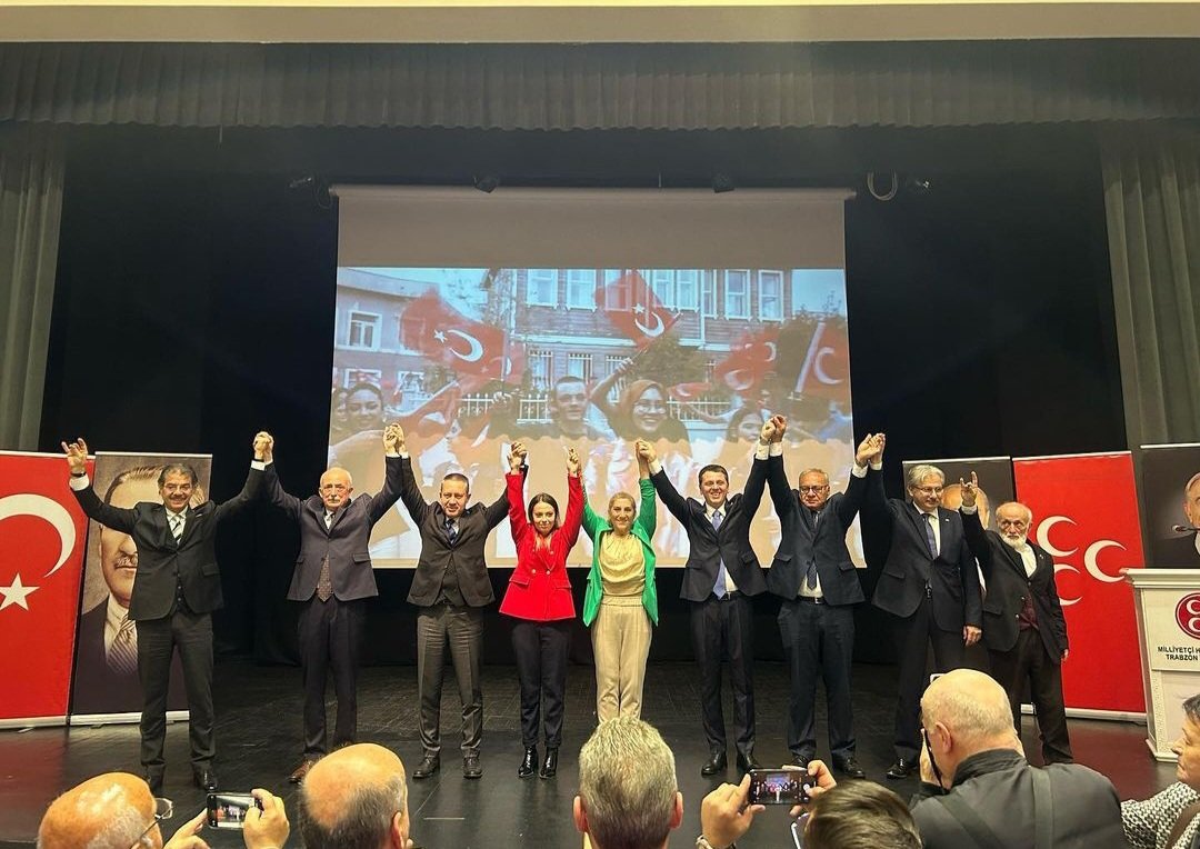 OfluogluFunda's tweet photo. Trabzon Mhp 28. Dönem milletvekili aday tanıtım programına katılım sağladık.
Hersey Türkiye için.🇹🇷🇹🇷🇹🇷🤘🤘🤘 https://t.co/msAgU0TtWq
