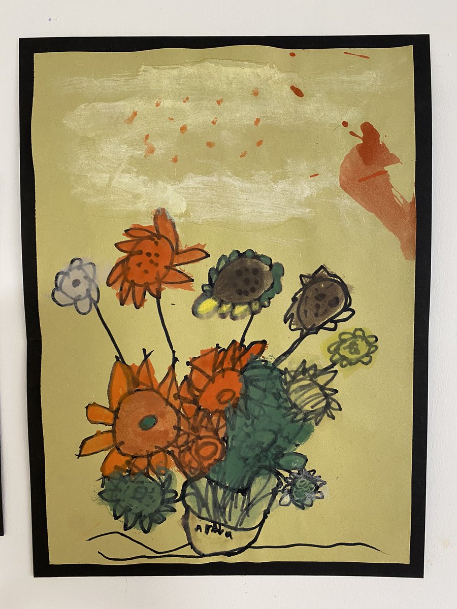 ljboyer4's tweet photo. Our latest artist inspired work. Vincent Van Gough���s Sunflowers. 🌻 https://t.co/ftBaHtIC9b