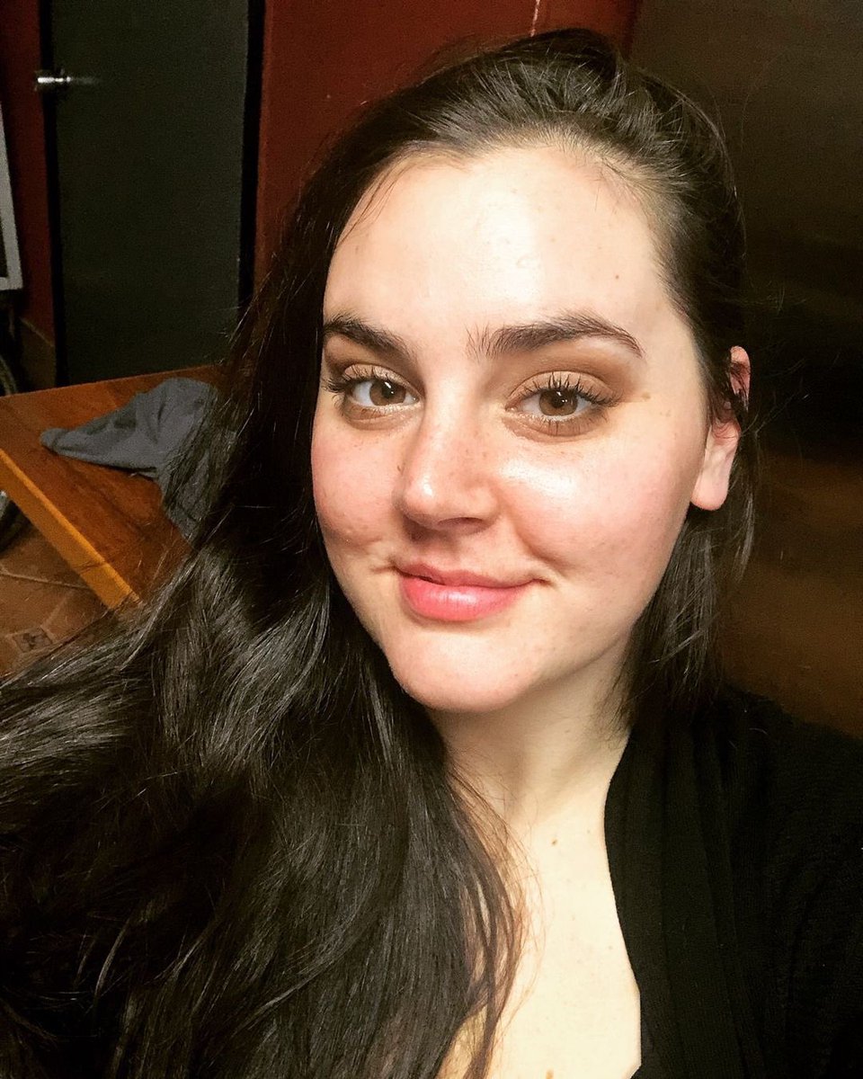 MichelleBassan's tweet photo. Looking for photographers in NYC :) please share your recs!🌻 https://t.co/BrlGuJfxD9