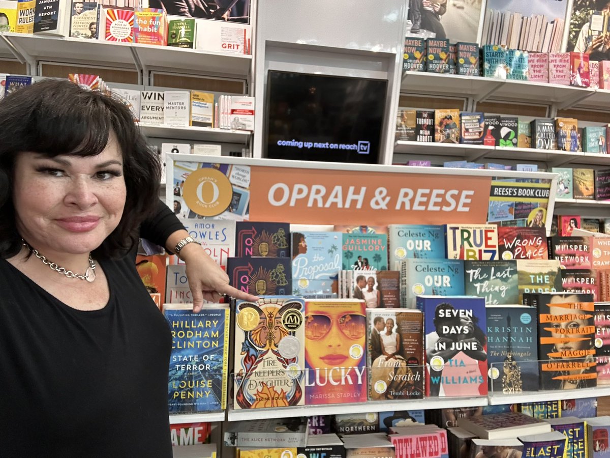 When you land in Austin for #txla23 and find your book in good company at the airport bookstore!
#FirekeepersDaughter 
#BookTwitter #NativeTwitter