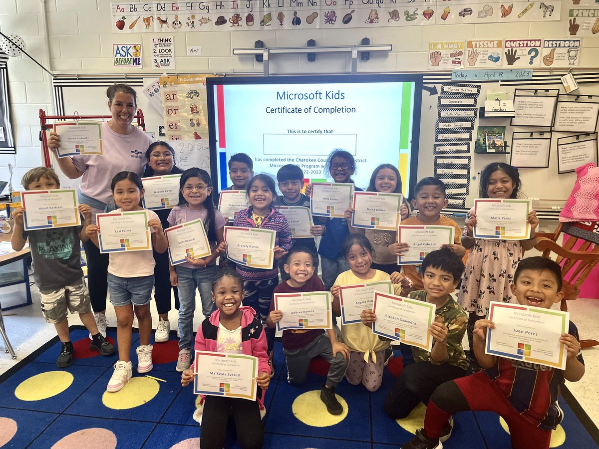 Sarah Lichucki tweet media