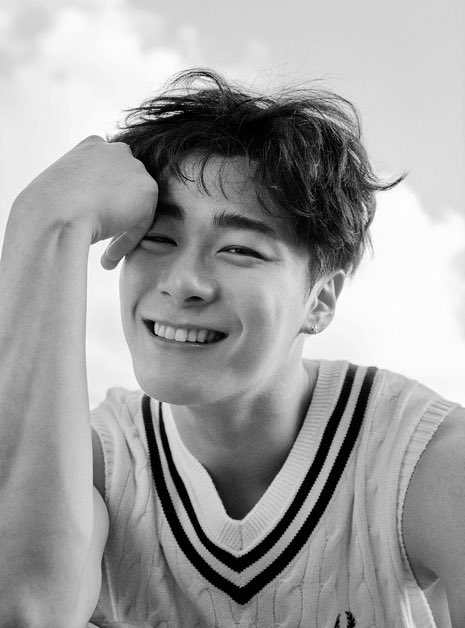 Got7squadA's tweet photo. Descansa en paz
Nuestras condolencias para aroha y para la familia de #MOONBIN en estos momentos https://t.co/X6fSkozmkV