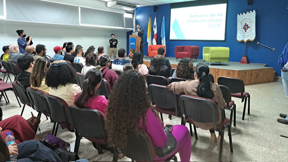 USMApanama's tweet image. ✨️ Comienza el segundo día de la Semana de la Comunicación Social 2023, hoy se hablará sobre Radio y Periodismo.💙

#COSOSUSMA #AECOS #SemanaComunicación2023