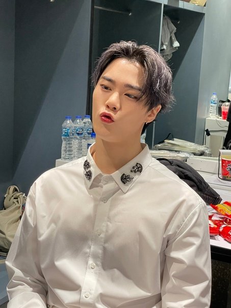 caring_pizdec's tweet photo. Покойся с миром #MOONBIN
😔😔😔 https://t.co/meA919c0fr