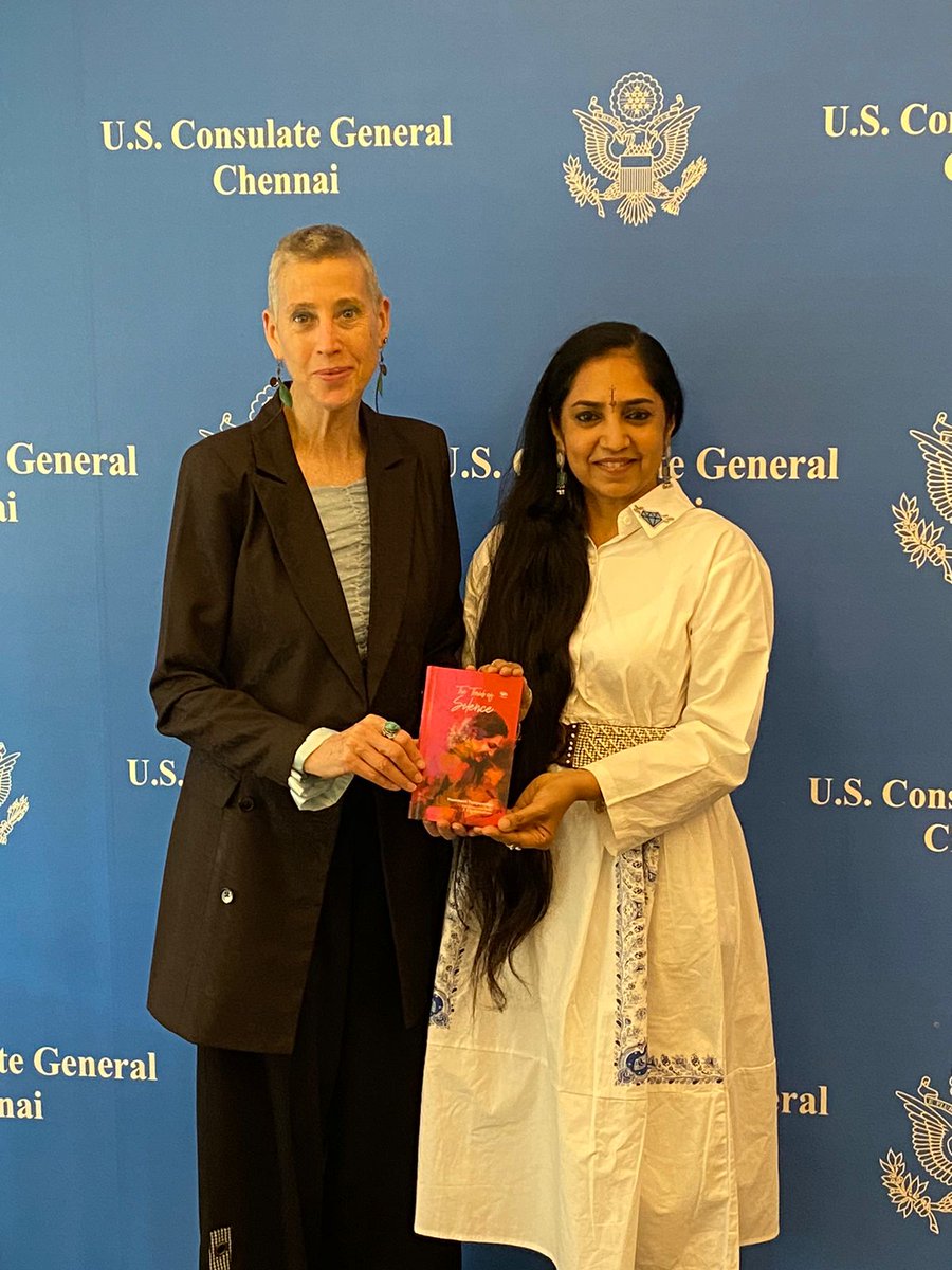 ThamizhachiTh's tweet photo. Today( 19/04/2023), so happy to have met Ms. Judith Ravin, Consul General of the United States of America.
I also handed over a copy of my recently published poetry collection 'The Throb of Silence' to her at the US consulate, Chennai.
@judithravin
#poetsmeet
#CGChennai https://t.co/3EBhcnzSJz