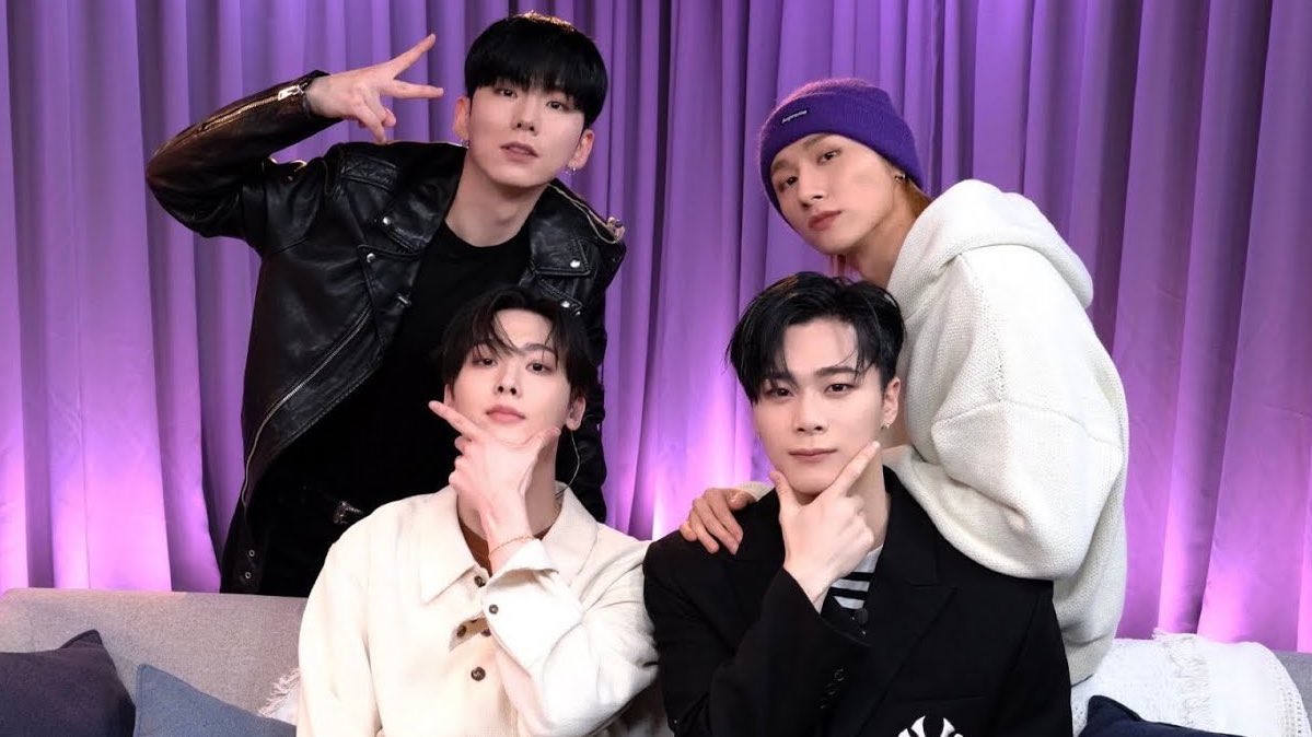 MonbebeMonth's tweet photo. We at Monbebe Month would like to send our condolences to Moonbin's family, his group ASTRO, his friends, and the Aroha fandom. 

Moonbin was loved by many, and we hope that happy memories of him will comfort you during this sad time. 
🕊❤️ https://t.co/QiuzpZogh4