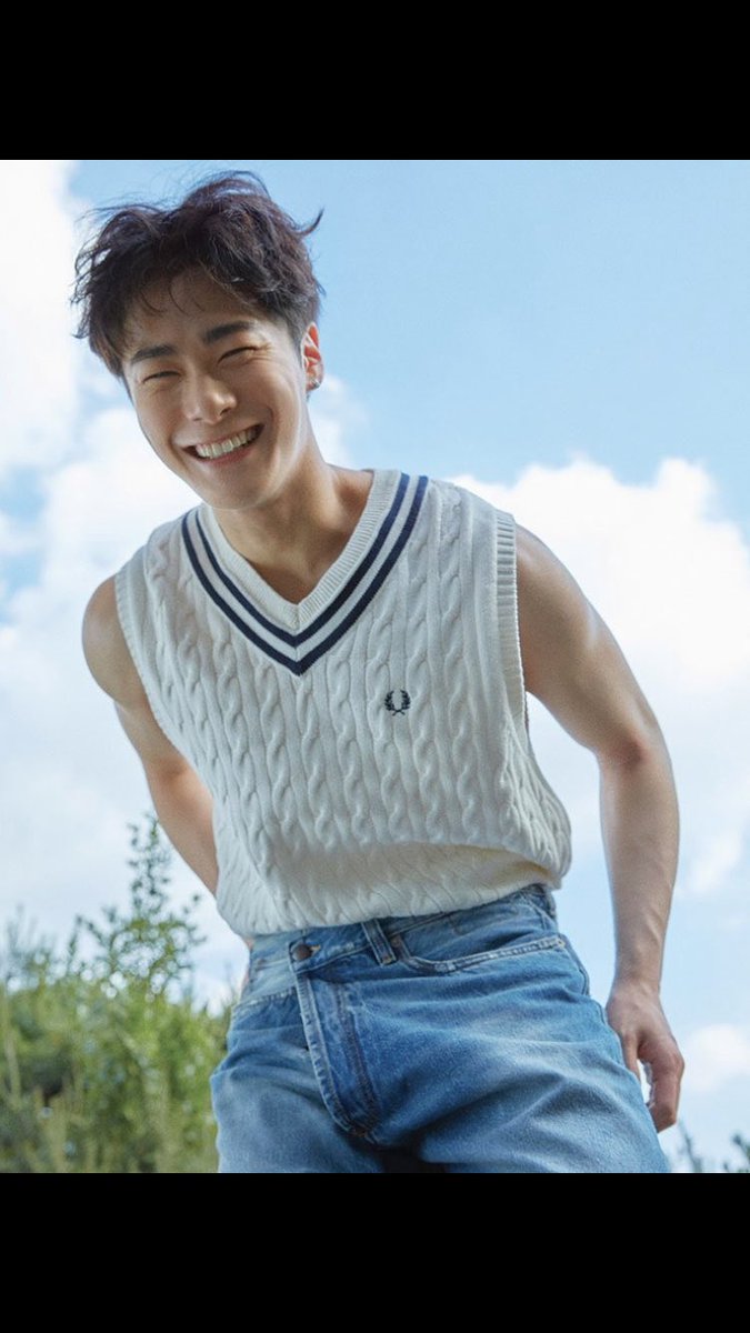 Astro üyelerine, hayranlarına ve ailesine başsağlığı ve sabır diliyoruz. Umarız gittiğin yerde mutlu olursun. Huzur içinde uyu Moonbin🕊️