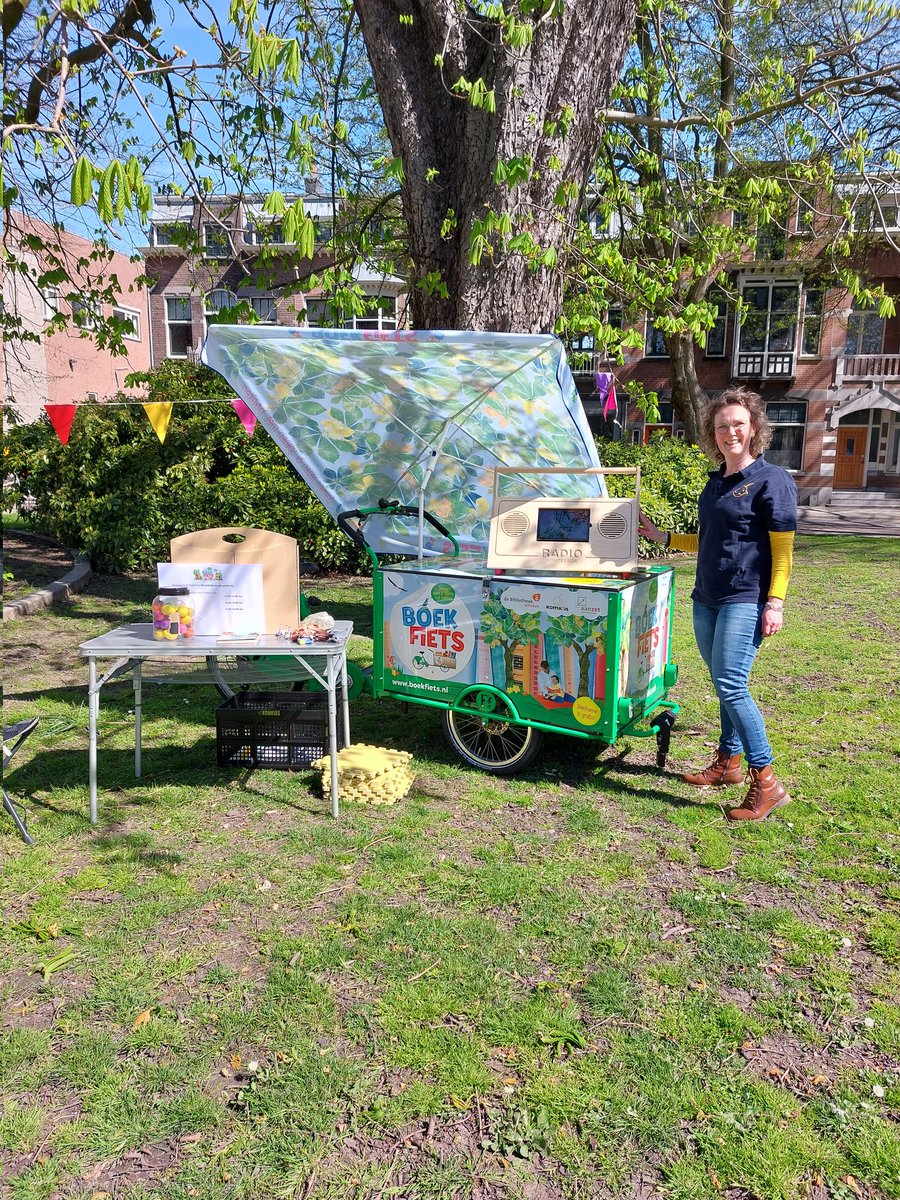 Natuurlijk was de <a href="/boekfiets/">Boekfiets</a> ook een vast onderdeel van het programma tijdens het #PeuterFestival! De kinderen konden lekker zingen én dansen met <a href="/AddyPool/">Addy</a> vandaag 🤗