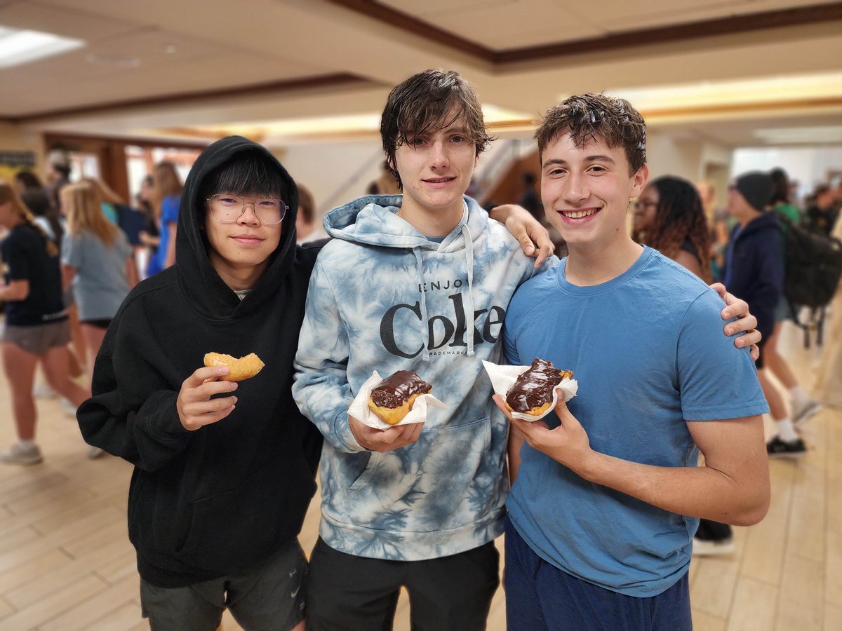 John Burroughs School tweet media