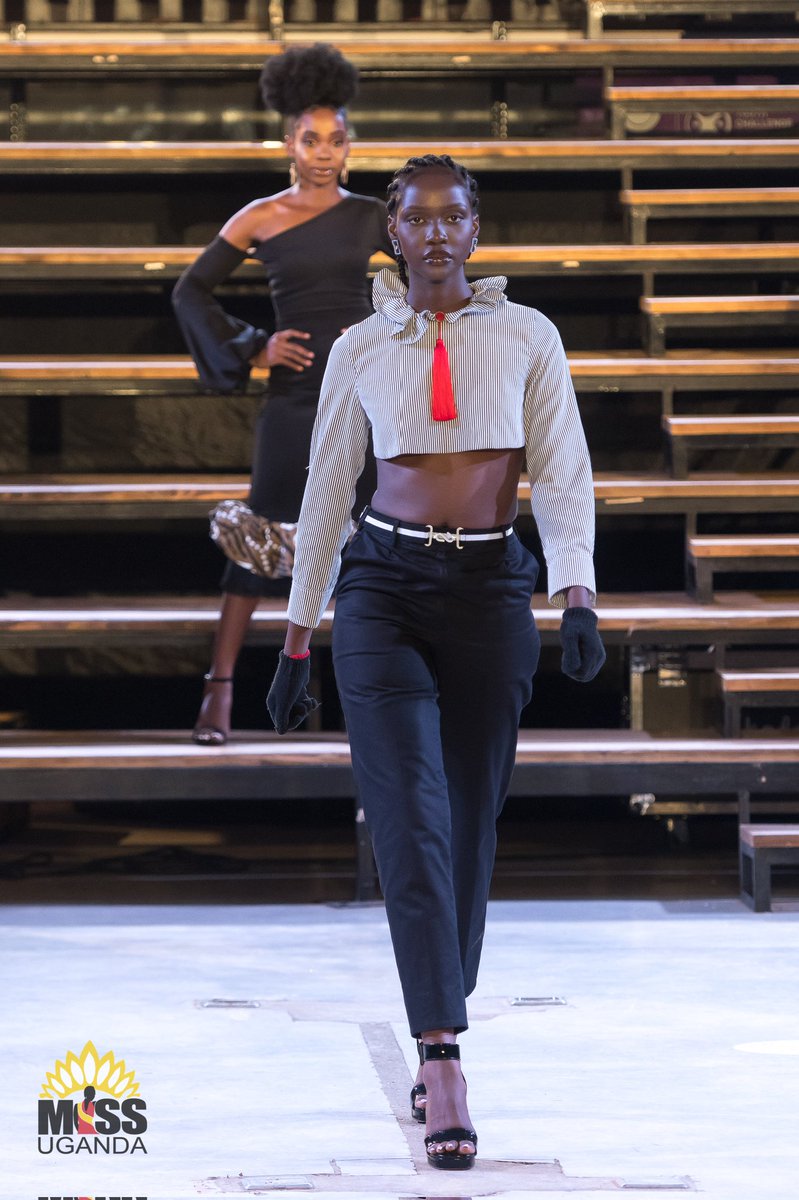 SeamlineA's tweet photo. SSUUBI  //  LOOK 1
Two Principle Pass look Incorporated with a Lit top and a Divine Pants

Look 1 is available for sale at https://t.co/afyL4Fi6WK  @glitter_trotter 

#SSUUBI #slowfashion #fashionasavoice #fashionforchange https://t.co/M39cmuH4I5