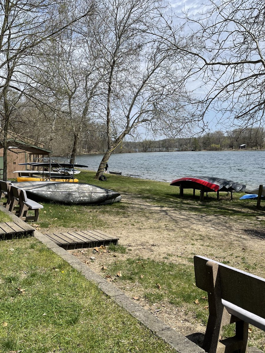 GraceGebo's tweet photo. Today’s office 😎 https://t.co/Nq34EEjKZm