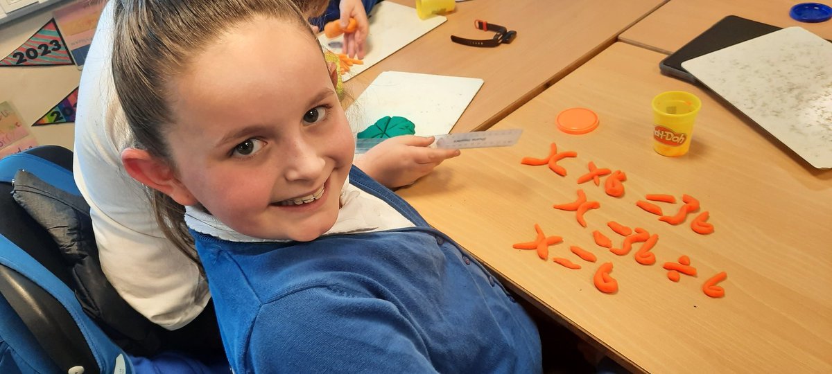 MrsVKiddie's tweet photo. S created and solved an equation. #vpsmaths https://t.co/gWktdNZwd3