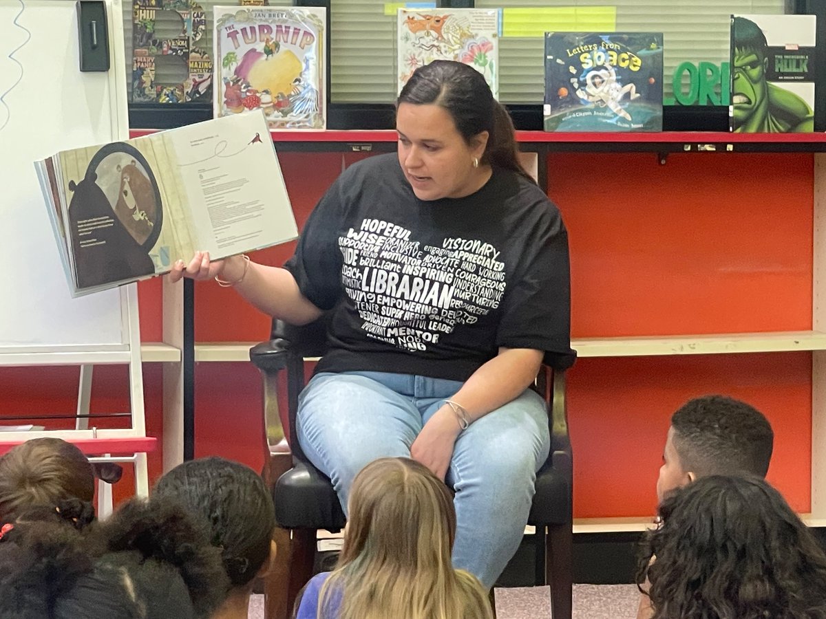 Tosha R. Diggs tweet media