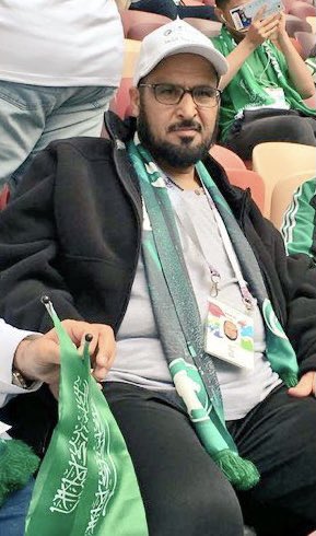 nasseralyousaf's tweet photo. ابن العم خليل إبراهيم اليوسف:
عداء المسافات الطويلة صاحب إنجازات رياضية رائعة، لكن ما انجزه بعد الرياضة يوازي موازين الجبال من خلال، الأعمال الخيرية ، والمواقف الإنسانية، ومبادرات البر والإحسان ، والحريص على اجتماع الاسرة، ومساعدة المحتاجين.
رحم الله خليل اليوسف وأسكنه فسيح جناته https://t.co/d8qUm54jyk