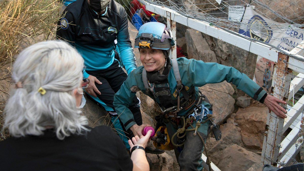 A Spanish woman just emerged after spending 500 days alone in a cave to help scientists study the effects of isolation. She had no idea about the war in Ukraine or Queen Elizabeth's death. 'In fact, I didn't want to come out,' she said. ow.ly/O0K650NMFPK