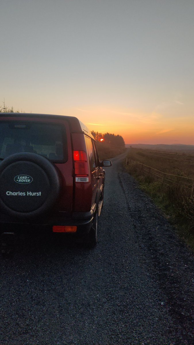 offroadDonegal's tweet photo. Loving this weather ๐
https://t.co/WAatxeVQoF
#offroadingdonegal #landrover #donegal #td5 #fyp #wildatlanticway https://t.co/kmzgyJzi6y