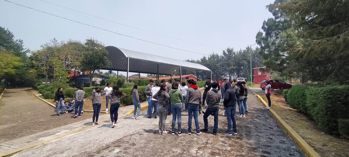 prepa108's tweet photo. Participamos en el #SimulacroNacional2023 

#Prepa108
@dbg_epoem 
@DGEMSedomex 
@zona_bg https://t.co/dkvcsBBjhL