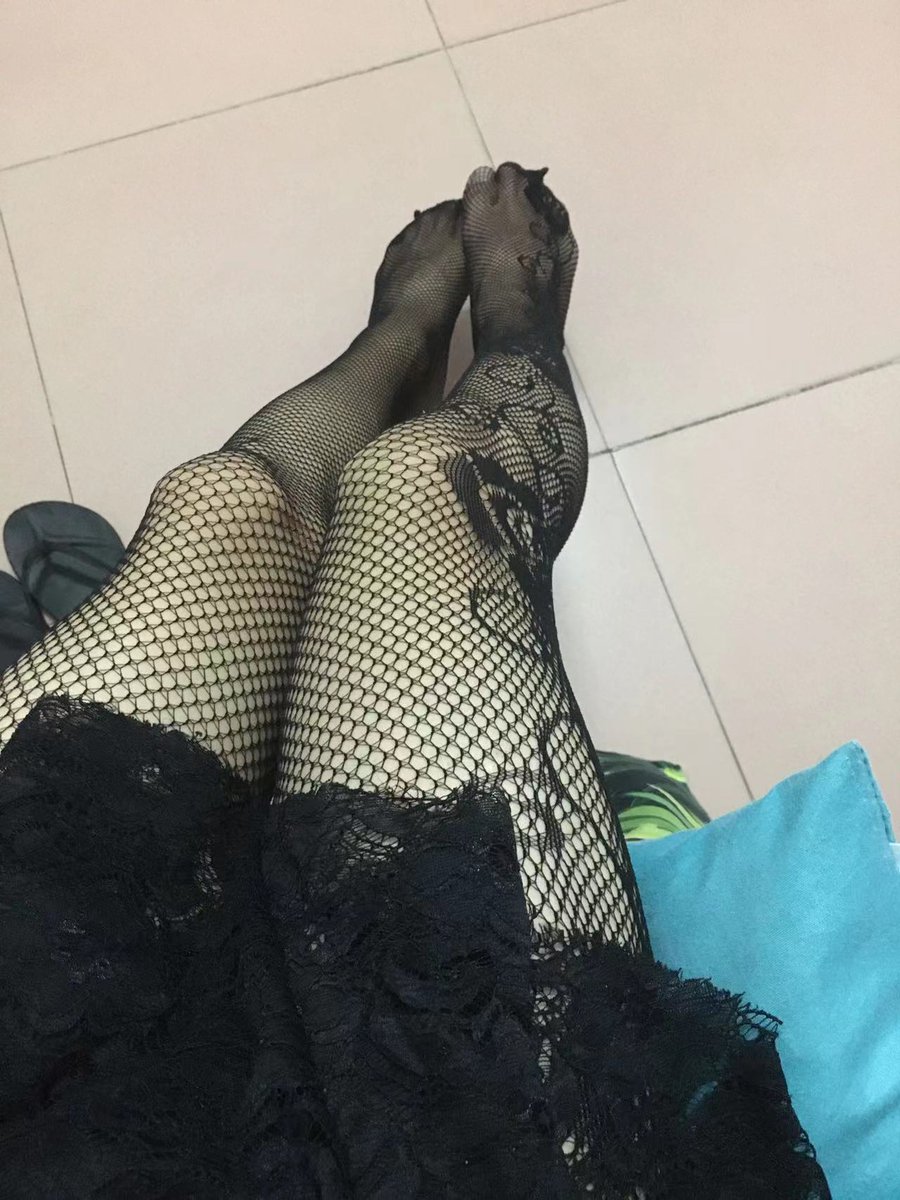bluedmmm's tweet photo. #伪娘cd #伪娘丝袜 #女装大佬 #CDTS #伪娘勾引 https://t.co/mKrOPPlabD