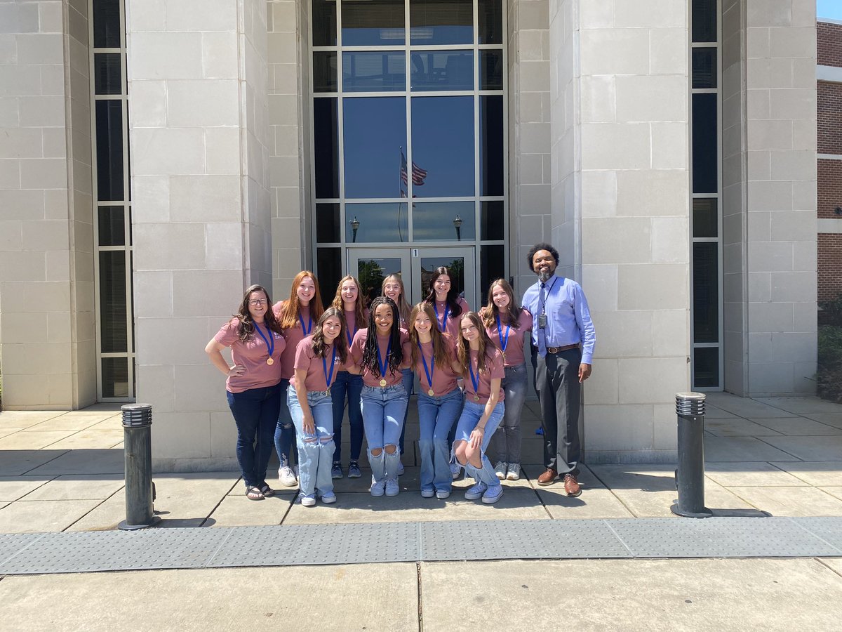 Thank you <a href="/DrKLDonaldson/">Kerry Donaldson Jr.</a> for celebrating our first place win from SCGC Championships!! We are thankful for all of your support!💙🤍