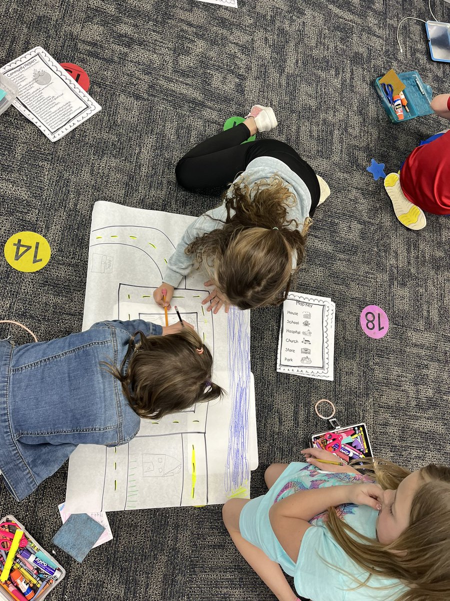 JMaynus's tweet photo. So much fun to learn about maps by creating your very own town! @ConverseElem https://t.co/FV6lPpjk8W