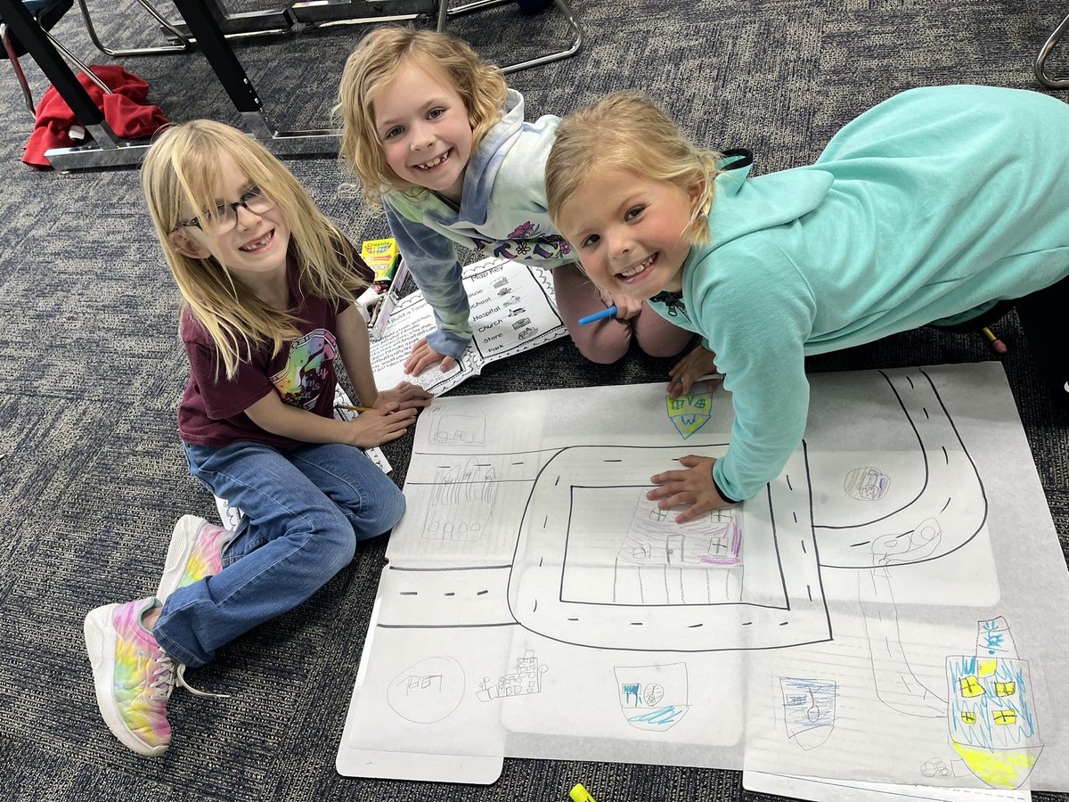 JMaynus's tweet photo. So much fun to learn about maps by creating your very own town! @ConverseElem https://t.co/FV6lPpjk8W