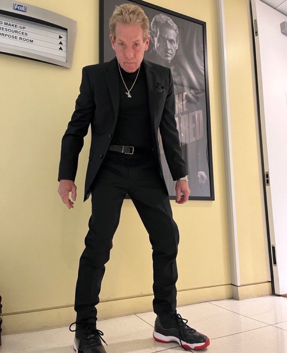Staric28's tweet image. Why you built like him
