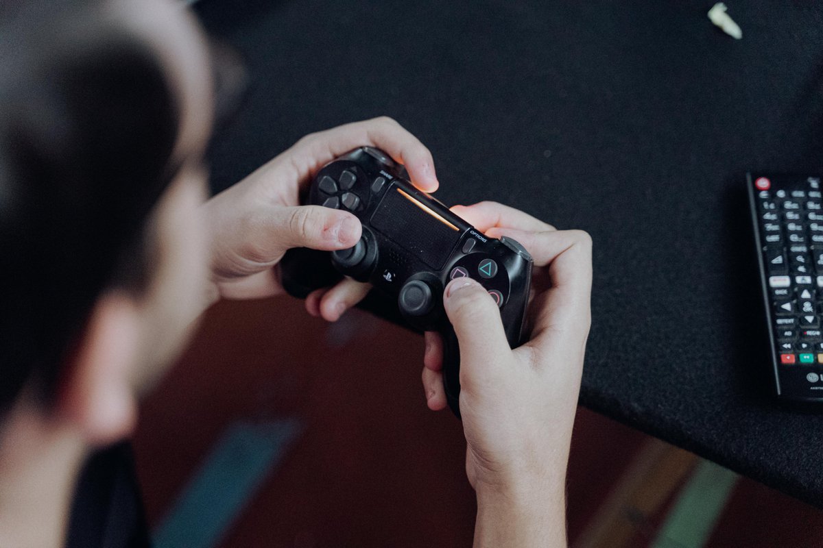 KenazESports's tweet photo. 📷Mientras se sigue acercando Tarazona Gamer Party compartimos otro recuerdo de otro de nuestros eventos.
📷📷No importa PC o Consola, Sobremesa o Portátil, solo importa la compañía y disfrutar cada encuentro como mas te guste.
#tarazona #moncayo #aragon #zaragoza #xaragozagamer https://t.co/Iil9egWn5e