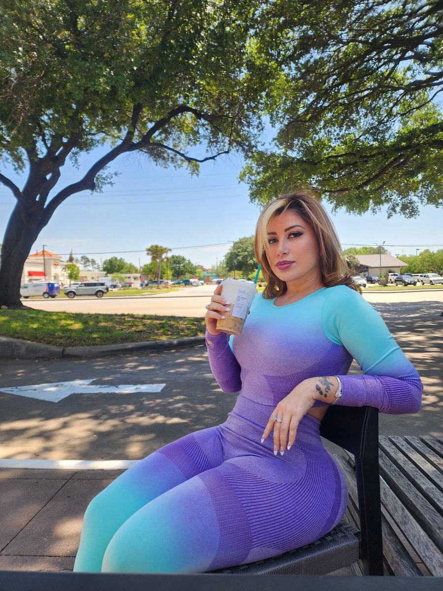 Marleny1 on Twitter: "De que país eres?"