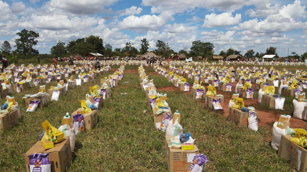 Qari Asim MBE tweet media