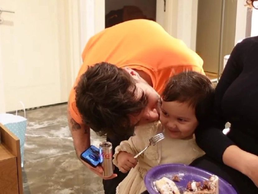 ilgi istedigim yerden gelince eva gibiyim