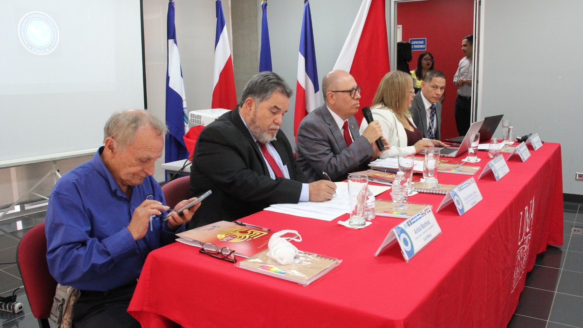 SGCSUCA's tweet photo. Desarrollo de la 20 sesión ordinaria de SIESCA, actividad a realizarse en modalidad híbrida, con presencialidad en el Campus El Higuerón en San Pablo Heredia, de la Universidad Nacional de Costa Rica.
#SIESCA #EducaciónSuperior #internacionalización @comunica_red https://t.co/XzEzbxgNEH
