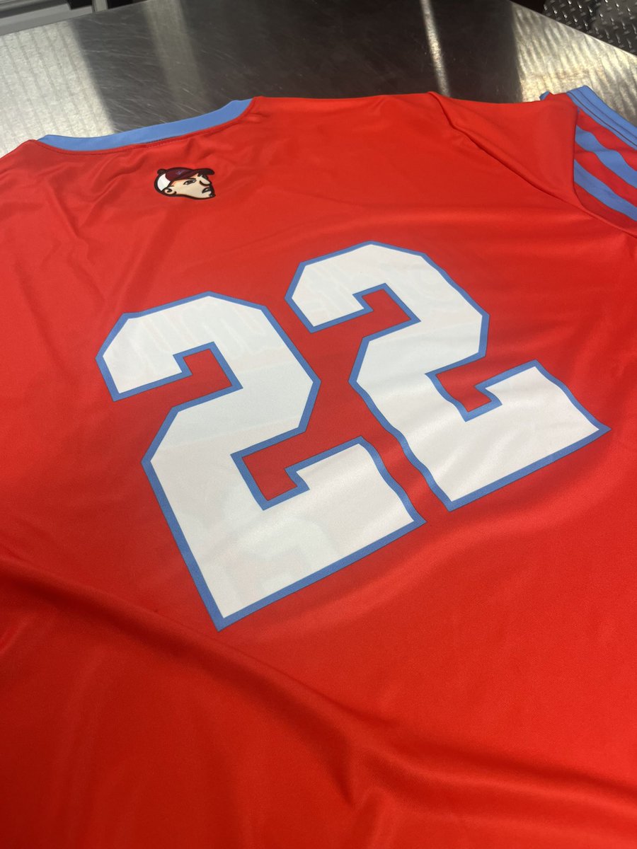 🚨NEW UNIFORMS🚨

Here’s the first look at the new 2023 Veidt-amins Softball jerseys!!

#VeidtOn ✌️🥎