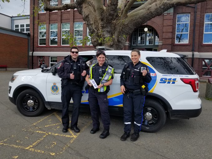 Oak Bay Police on Twitter "A big thank you to our Reserve Constables who volunteer time to