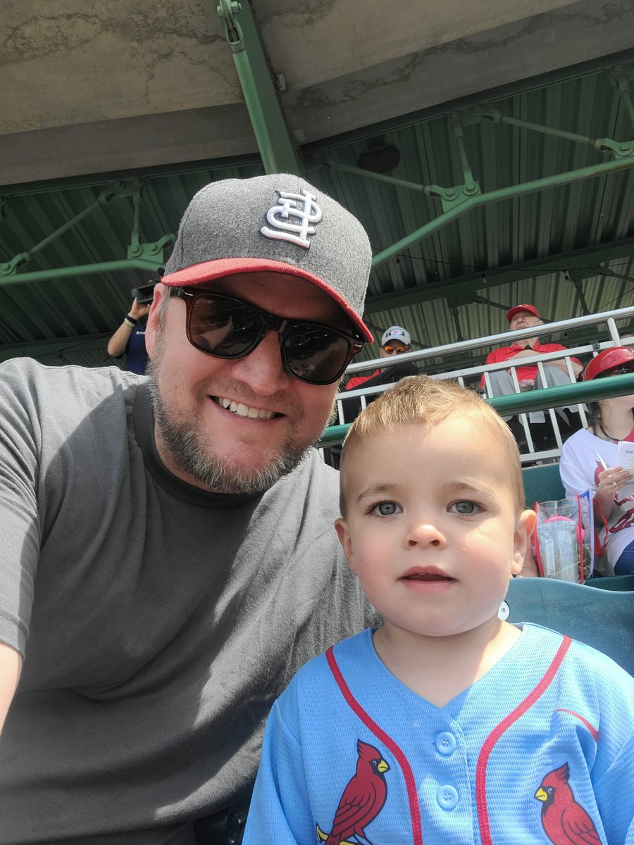 We watched <a href="/UncleCharlie50/">Adam Wainwright</a> throw the heaters for <a href="/Sgf_Cardinals/">Springfield Cardinals</a> on #AccountantsHoliday today. 🐐