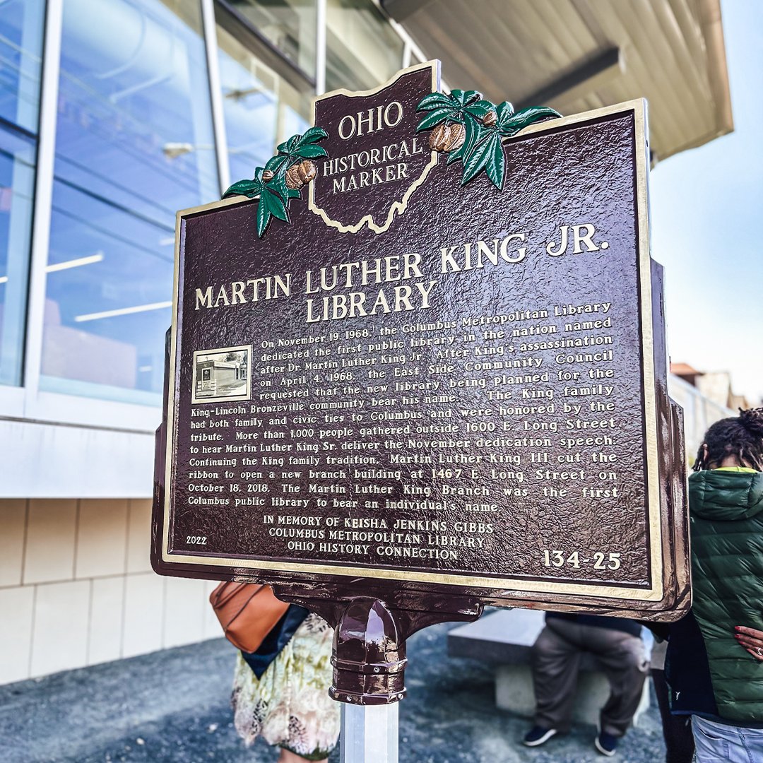 columbuslibrary's tweet photo. We officially unveiled the Ohio History marker outside of our Martin Luther King Branch! https://t.co/zD0xIGlOe7