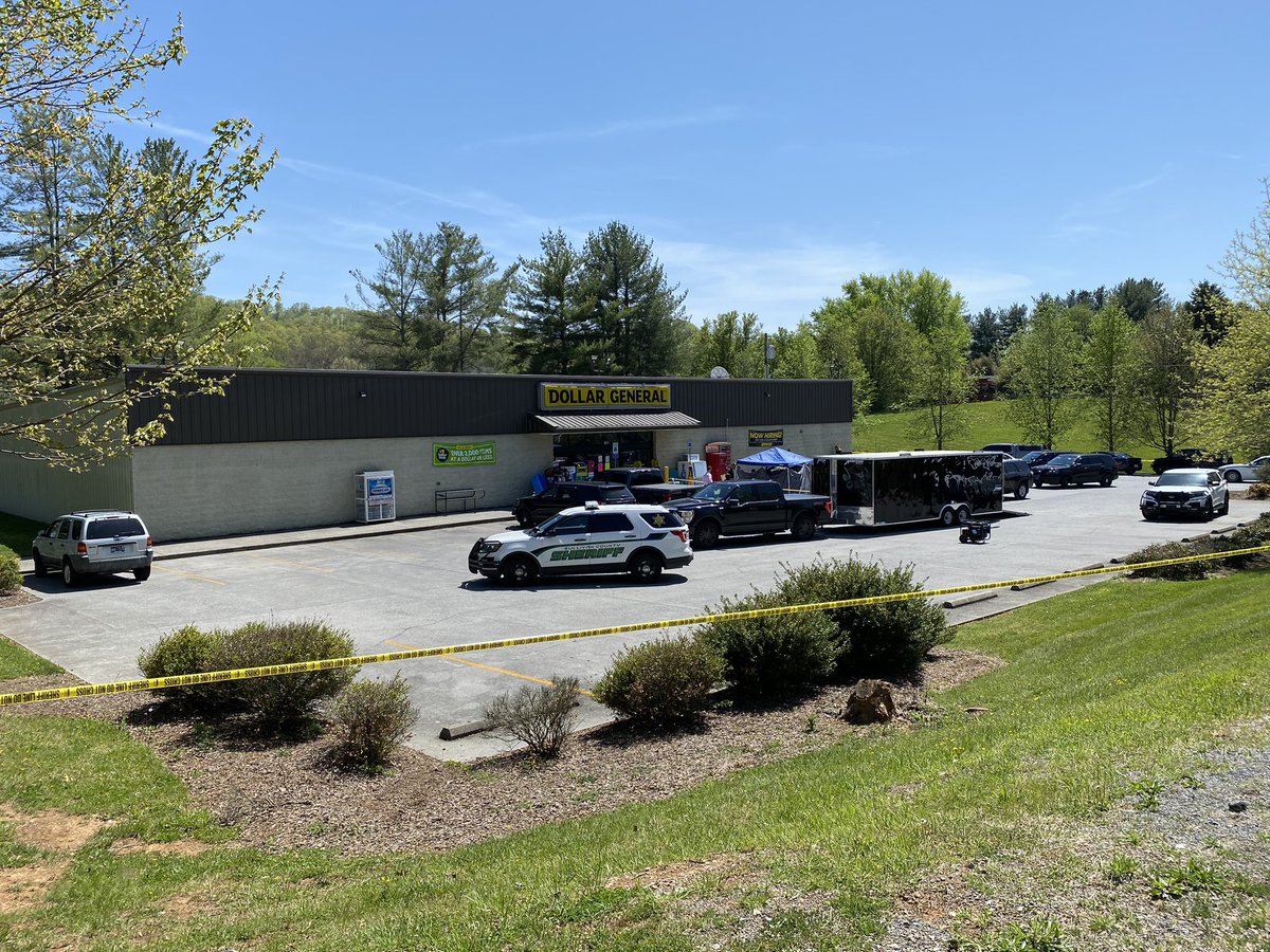 TerryCraigJr's tweet photo. Tennessee Bureau of Investigation Special Agents are investigating an Officer-Involved Shooting at this location near Bristol

We’ll keep you updated as details come in @WJHL11 https://t.co/GSAJKHCKM6