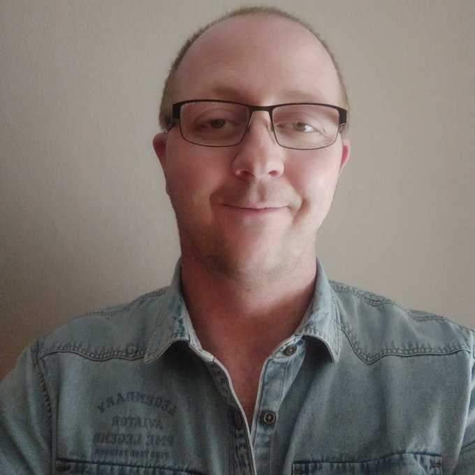 #NieuweProfielfoto https://t.co/EEokqiAGps<a href="/tag/nieuweprofielfoto"class="tags">#NieuweProfielfoto</a>