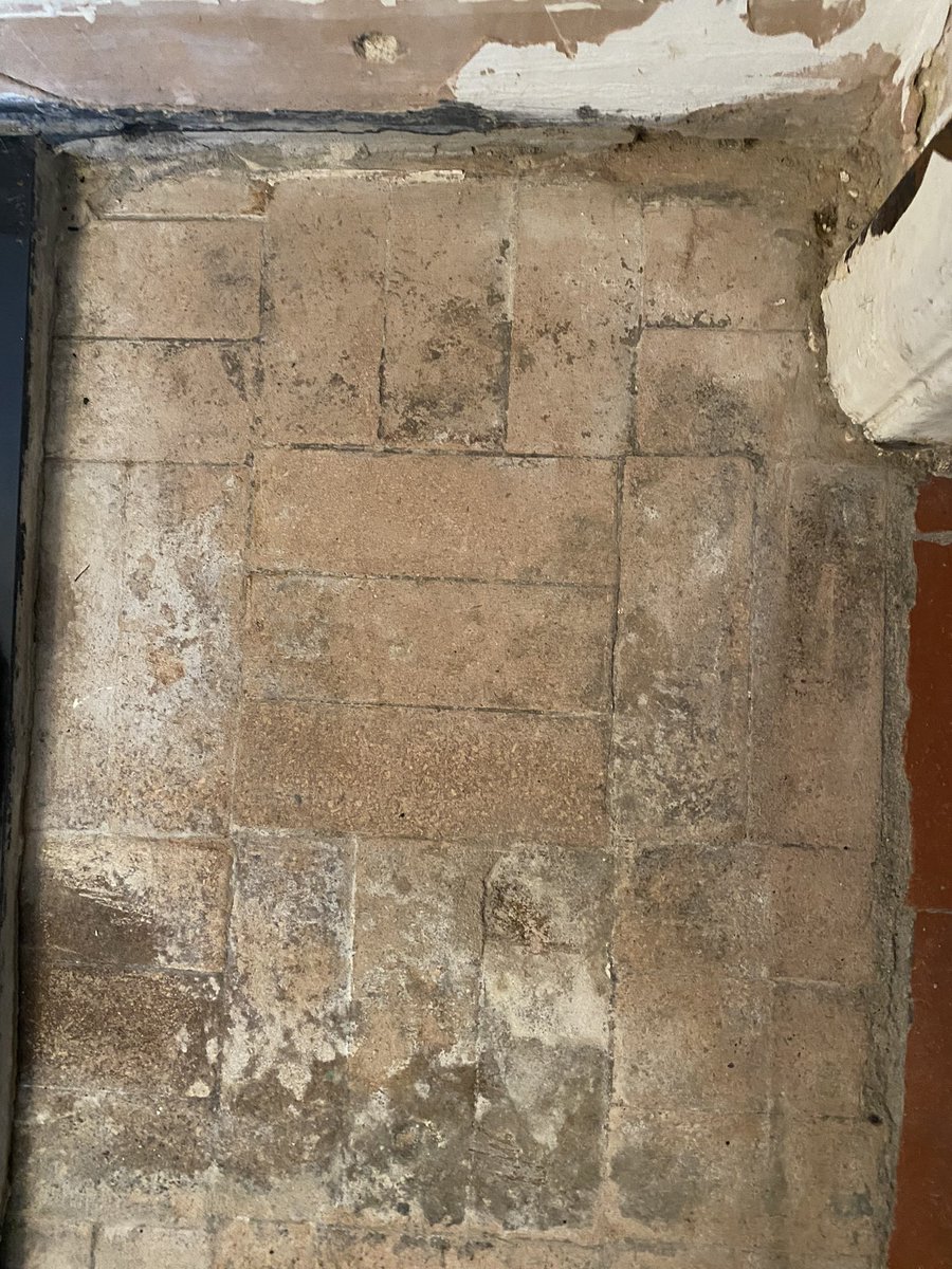 Gmpips's tweet photo. @RestoreMyFloor @FloorRestoreDar Unearthed these today in our new Edwardian property &amp; looking for any help in finding out what they could be? #restoration #history #flooring https://t.co/5HJwmV7Yyj