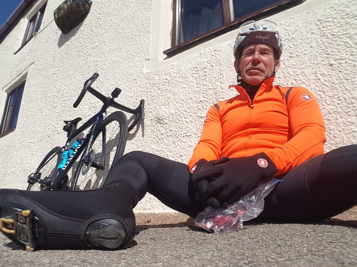 Mr_Andrrson's tweet photo. Full winter gear, summer bike, chilly wind off the North Sea, but a tail wind on most of the return and some decent lanes without any severe close pass dickheads.. yes! πβοΈππβ€οΈ #springnotwinter https://t.co/P0R2PBAg7G