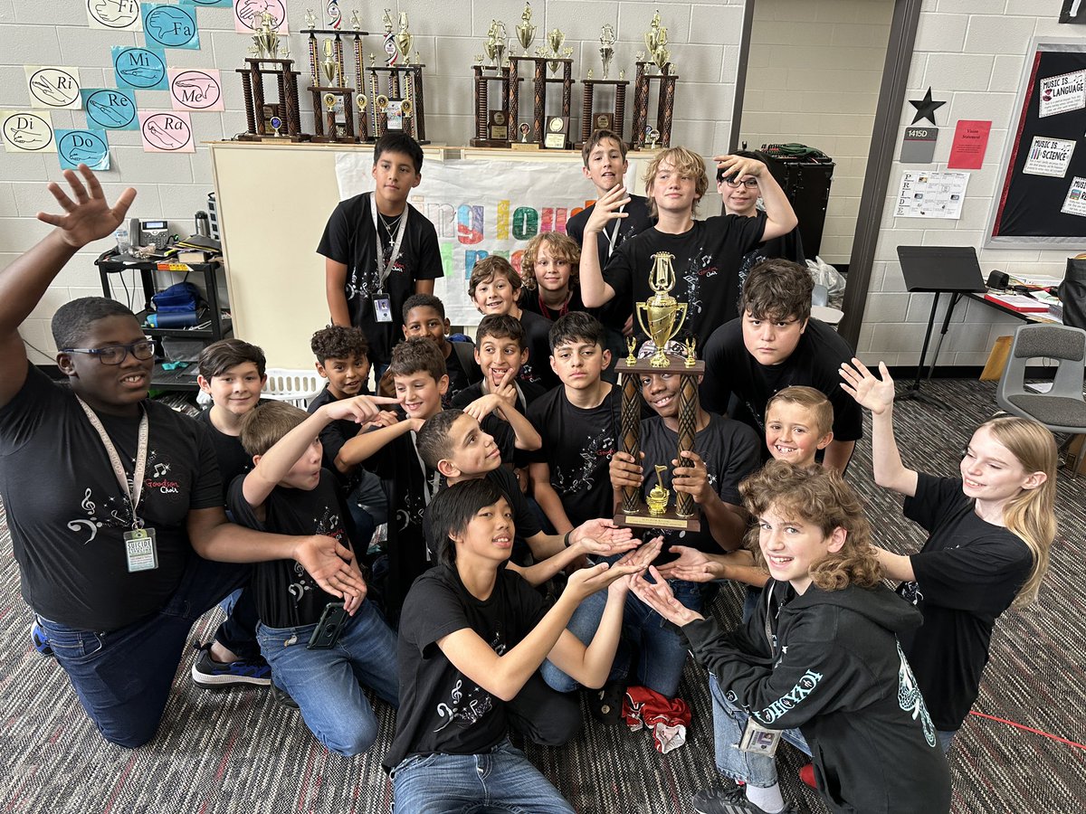 GoodsonChoir's tweet photo. Congratulations to the 6th Grade Treble Choir and the 6th Grade Tenor Choir for earning SWEEPSTAKES at the Cypress 6th Grade Choral Festival! @goodsongms @cywoodschoir @CFISD_FineArts https://t.co/Ath8mlt9Kb