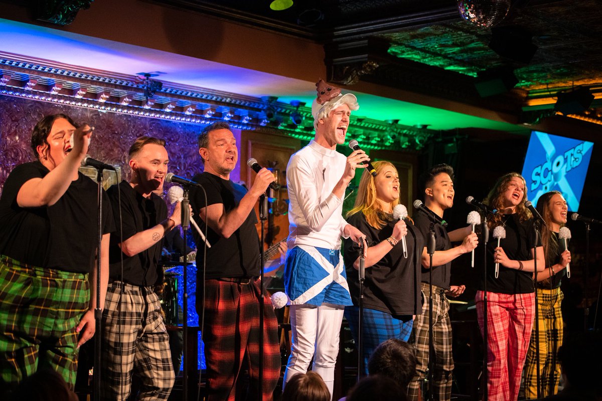 wearenoisemaker's tweet photo. And to round up a very silly week in NYC, this amazing company of fireworks lit up 54 Below with a final performance of SCOTS 🏴󠁧󠁢󠁳󠁣󠁴󠁿🚽 

Thank you to everyone who joined us. Was a real pleasure and very special night. 

@54below @PlayPiePint

📸 by @TGKW https://t.co/QkuZ0LRtiB