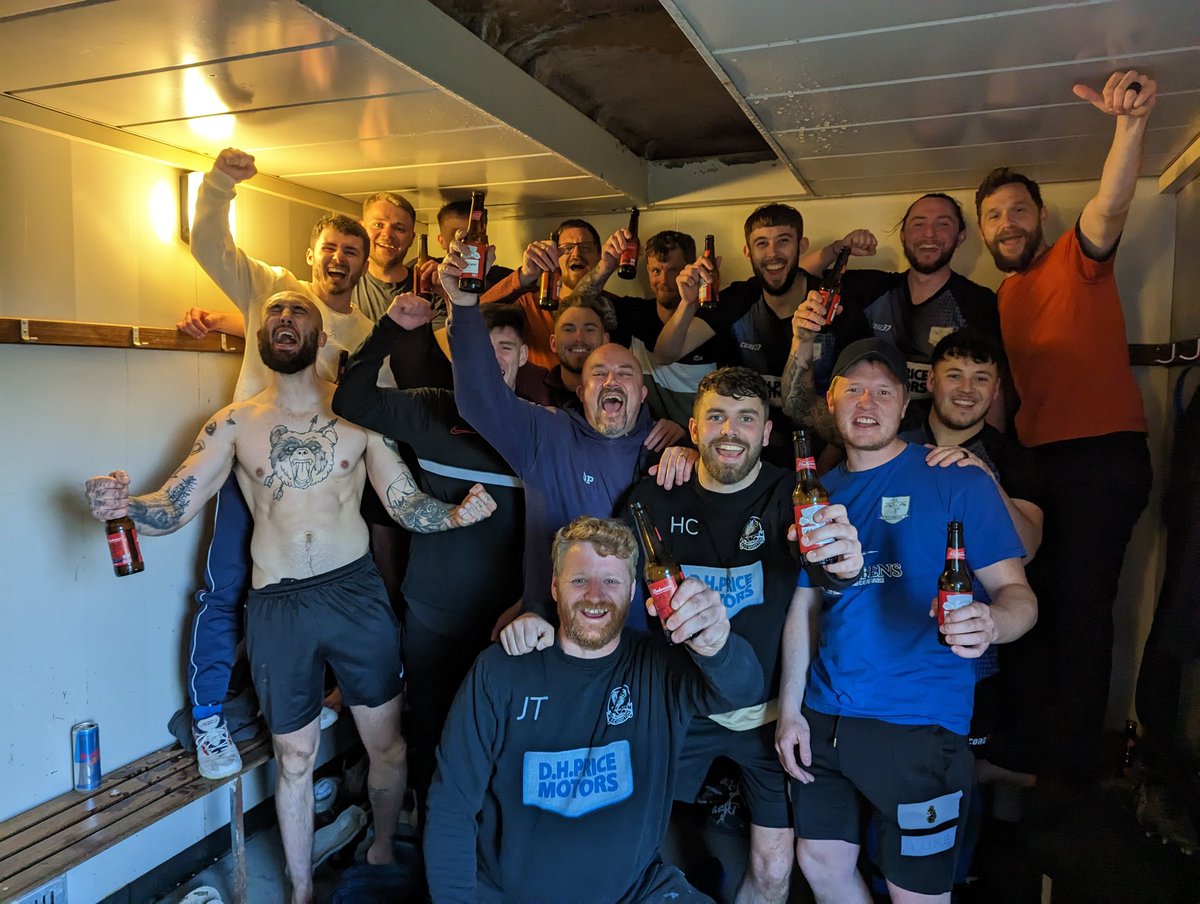 danutd7's tweet image. We fucking did it!!!!
Up the Woots 💙
Final here we come.
I'm so happy and proud of this team