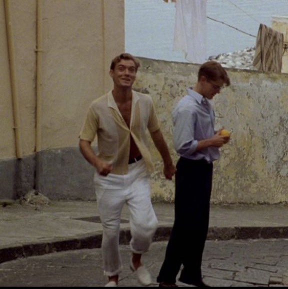 archivegirI's tweet photo. excited for summer so here's some lovely wardrobe moments from The Talented Mr. Ripley https://t.co/qUFmFke2U3