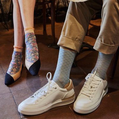 doredore1819's tweet photo. Rehaussez votre style avec notre nouvelle collection de chaussettes rétro-chic pour hommes et femmes ! Parfait pour ajouter une touche de style vintage à n'importe quelle tenue !
#dorédoré #doredore1819 #socks #collectionprintemps #springsummer #printemps23 #socquettes https://t.co/Tbp1FH42Ir