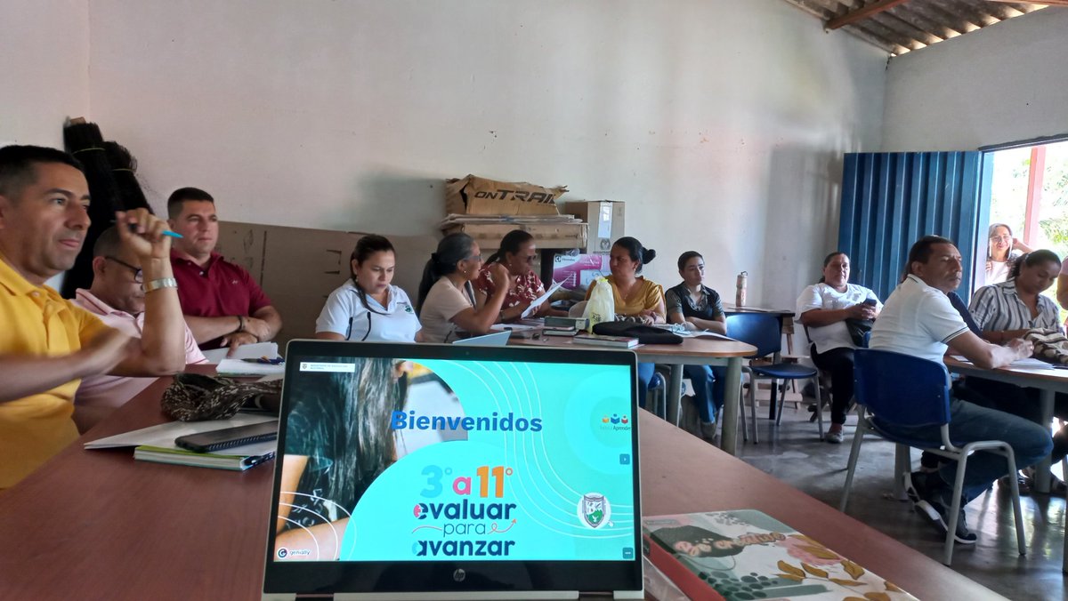 ngelaRodri's tweet photo. Socialización de la prueba Evaluar Para Avanzar 2023 IE San Antonio.
Una apuesta para fortalecer los aprendizaje de los niños y niñas del sector rural del municipio de Manaure Cesar.
@JohanaCifuente5 @PTA_Colombia @tonovillamizar5 @CesarEducacion @CdaJuntos https://t.co/bMUAo772op