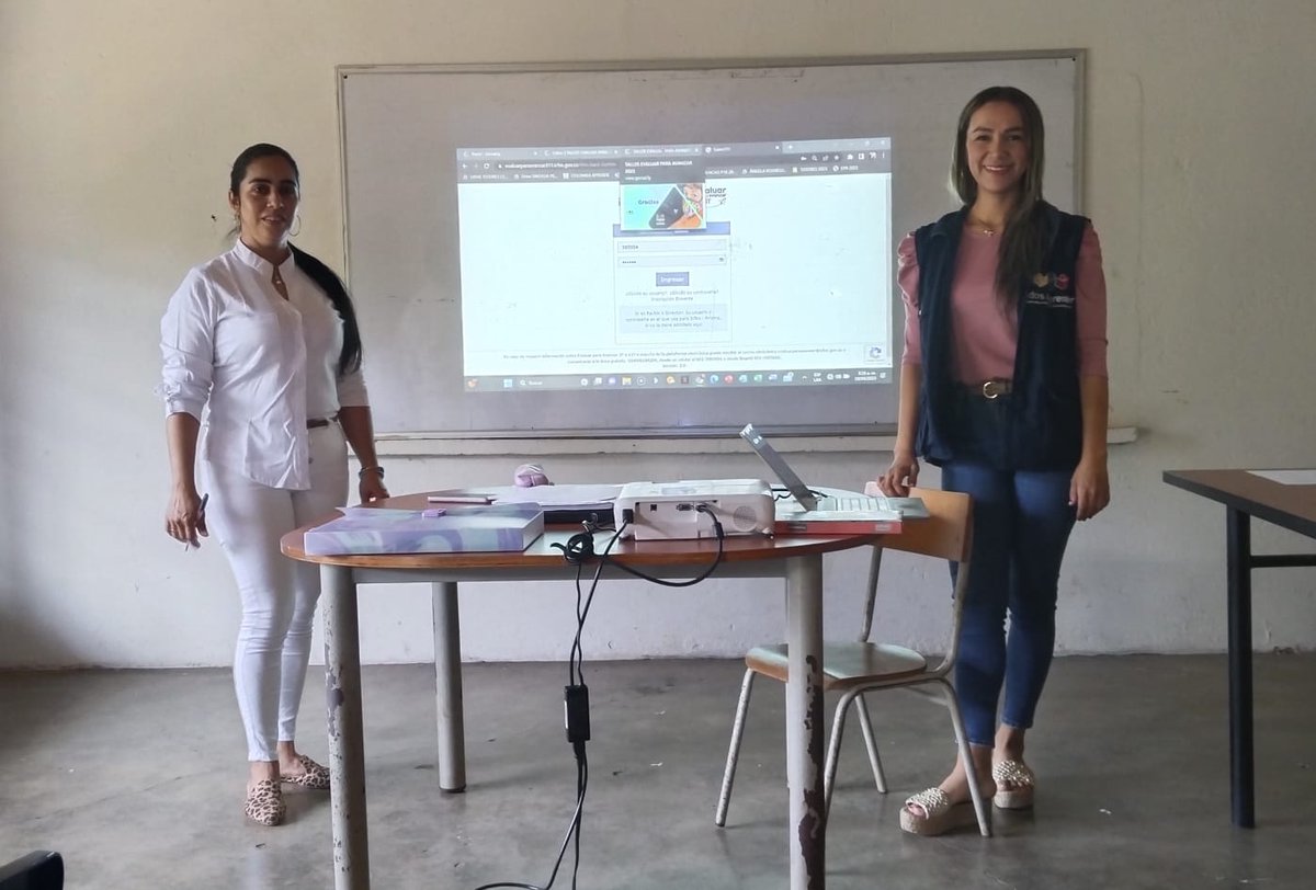 ngelaRodri's tweet photo. Socialización de la prueba Evaluar Para Avanzar 2023 IE San Antonio.
Una apuesta para fortalecer los aprendizaje de los niños y niñas del sector rural del municipio de Manaure Cesar.
@JohanaCifuente5 @PTA_Colombia @tonovillamizar5 @CesarEducacion @CdaJuntos https://t.co/bMUAo772op