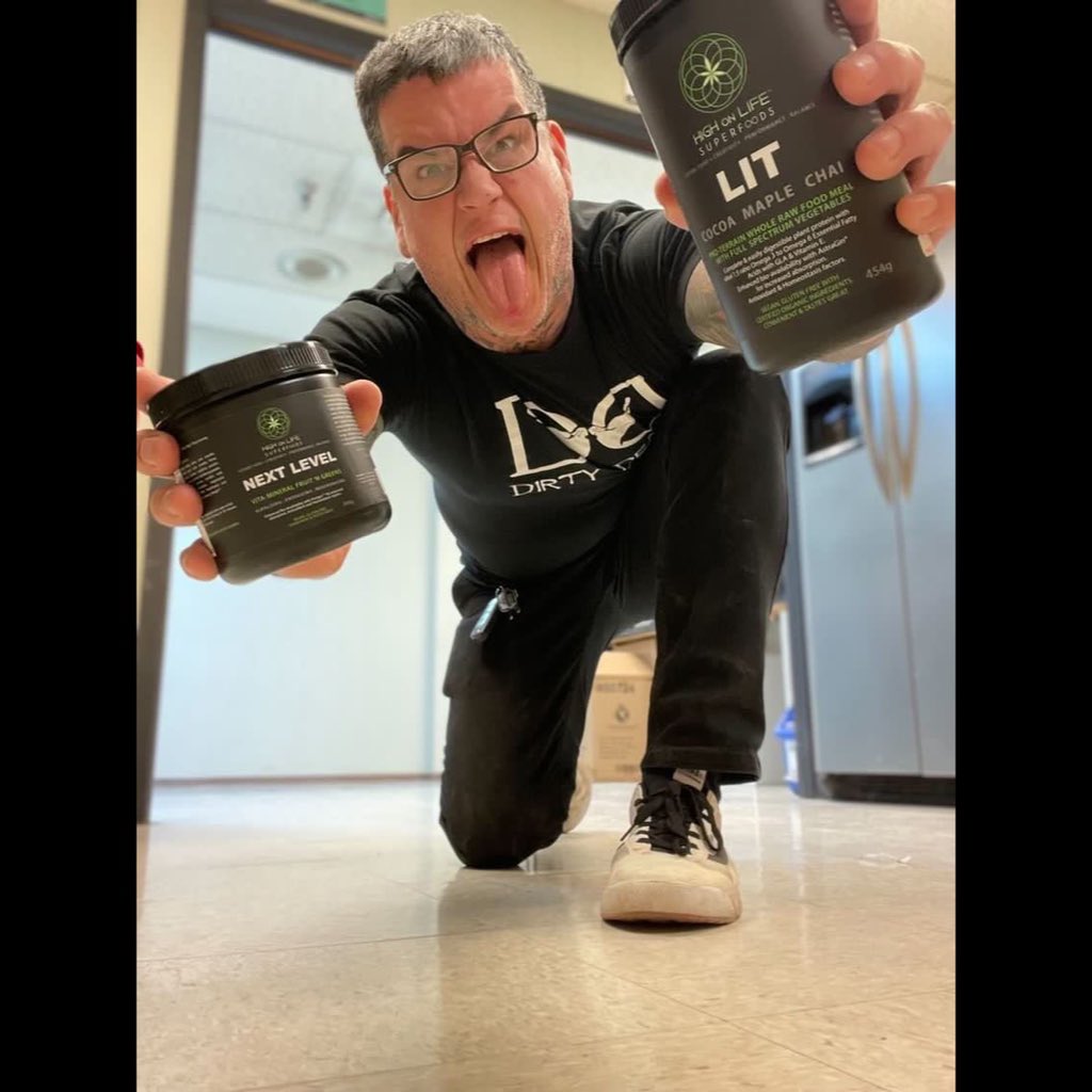 #highonlifesuperfoods #highonlife 
#lit #nextlevel #deadly #superfoods #futurefoods #heavymetalmusic #energy #greens #plantbased #endurance #organic #organicingredients