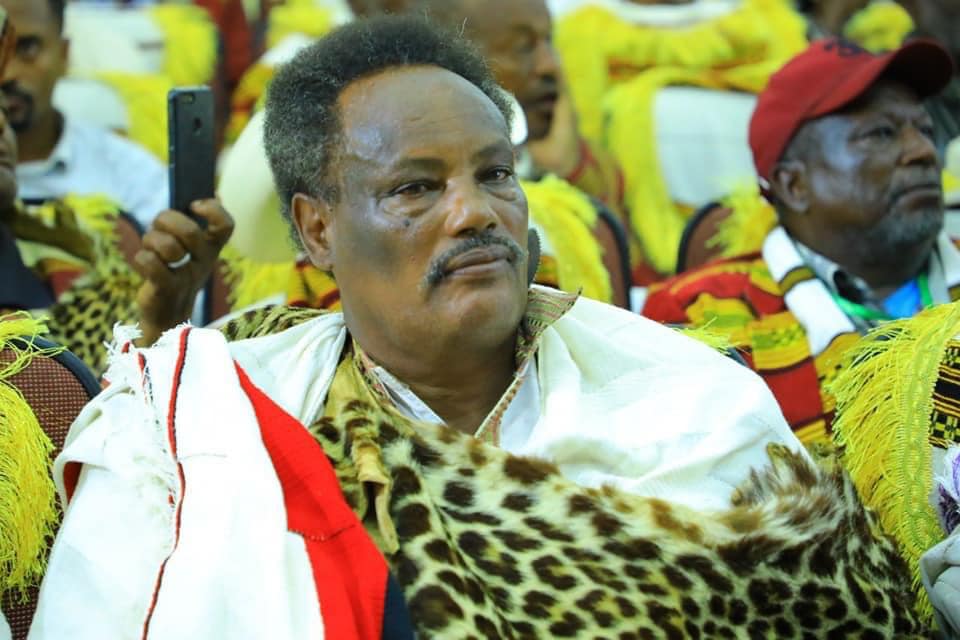 tsegaye2k's tweet photo. Sidaamu Daga Diru Soorro Ayyaani Fiixaari Hawarro Biifadu ga'rinni Hawaasi Budu Harira Hadhanni Afantanno. Qixxaawo Giddose fakkana hornyubba hanqaffinota ikkitinohura konne kalqete xawisanno daninni hadhanni leeltanno.#Fichee Jeeji!!#Happy Fiche #Chambalala Festival! https://t.co/fPi2viD1kZ