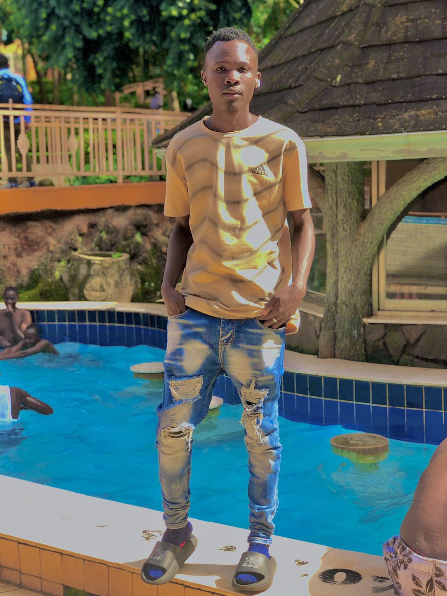 malcomjayzkasul's tweet photo. Actually i even forget ever used 
snspchat to take pics 🤭longlive @appleiphonezzz https://t.co/pfebwvPbJr
